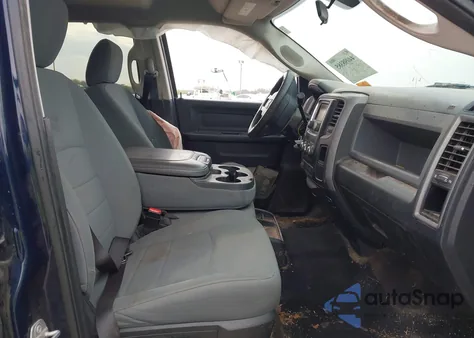 2017 Ram 2500 Tradesman 4X2 8' Box из США, поврежденный, VIN 3C6UR4HJXHG778946